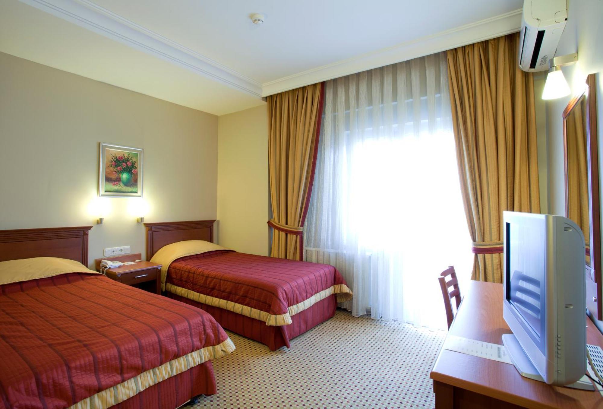 Sefa Hotel 2 초를루 외부 사진